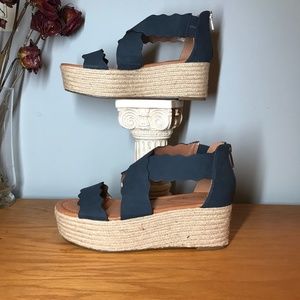 Indigo rd. Haper Women's Platform Wedge Sandals